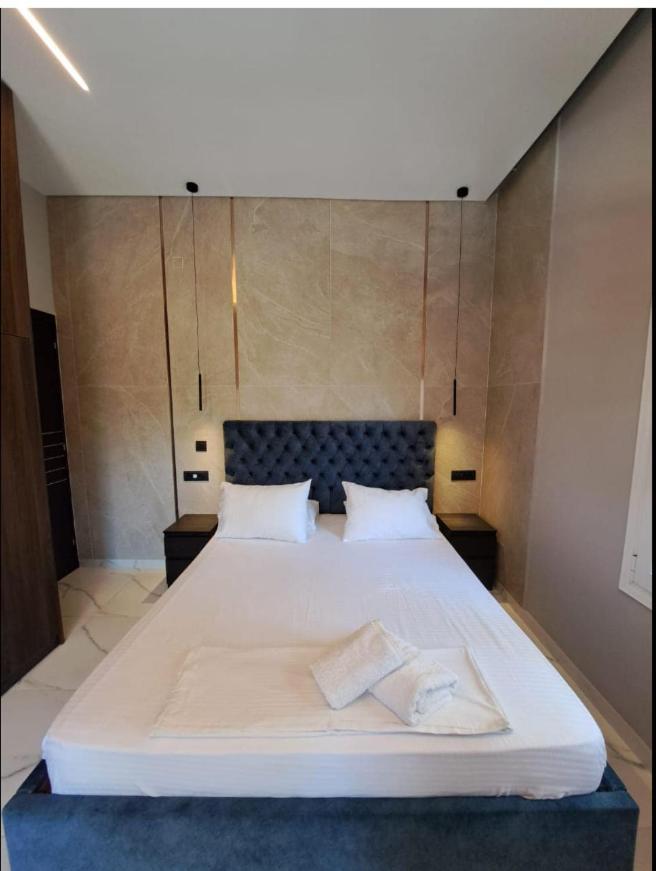 Elegant 2Br Apt Rooftop Pool & Walk To Old Town Chania (Crete) Exterior foto